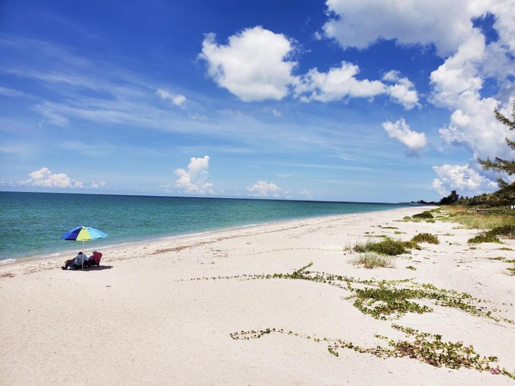 Pearl Beach Inn Englewood Luaran gambar