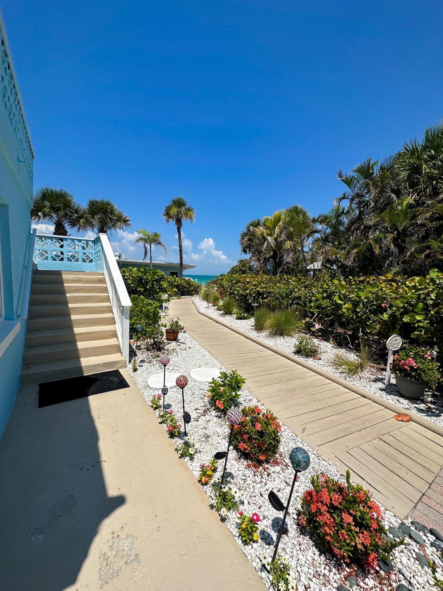 Pearl Beach Inn Englewood Luaran gambar