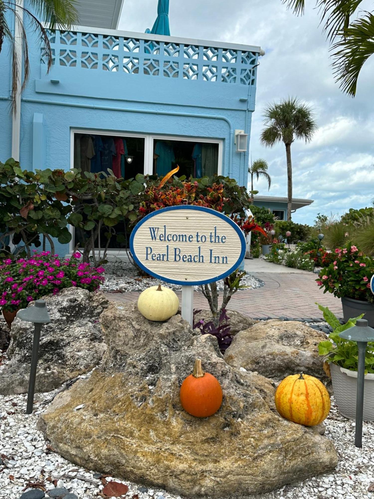 Pearl Beach Inn Englewood Luaran gambar