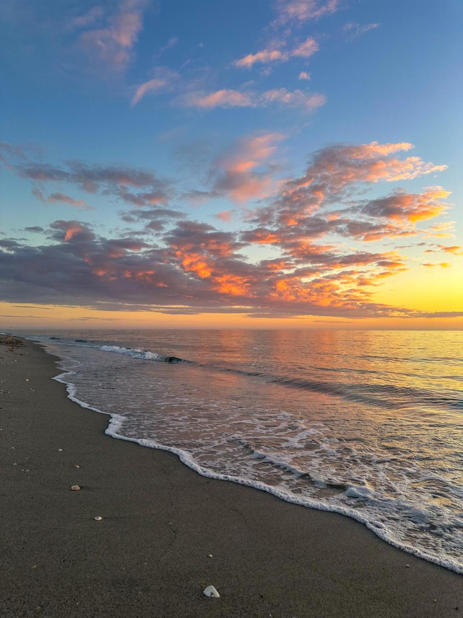 Pearl Beach Inn Englewood Luaran gambar